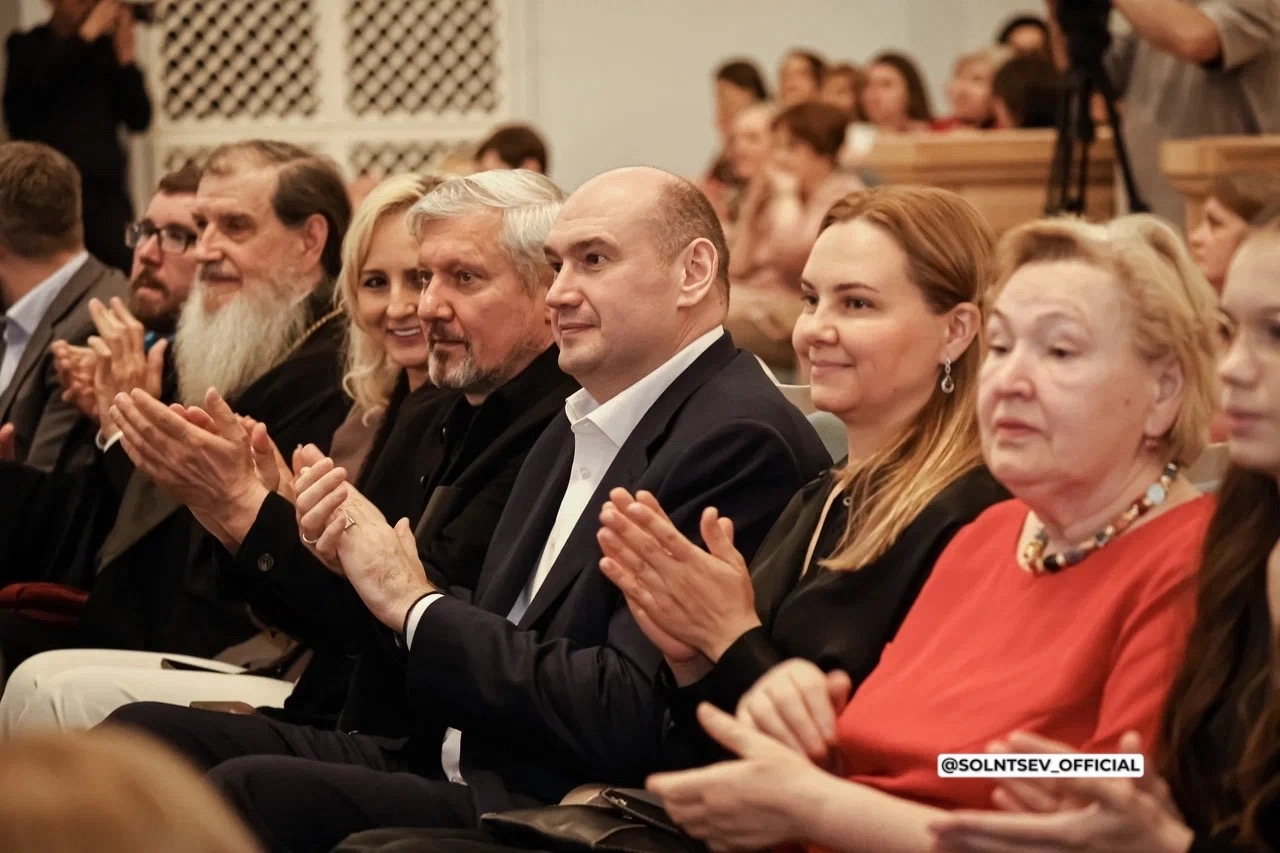 Евгений Солнцев посетил Пасхальный фестиваль