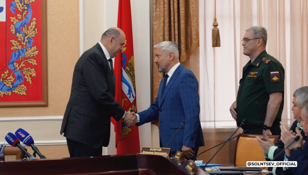Глава Оренбургской области Евгений Солнцев награжден медалью за укрепление обороноспособности