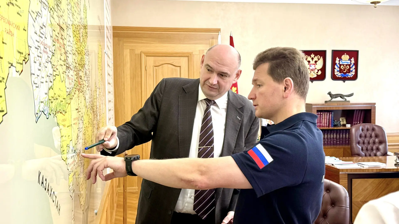 Губернатор Оренбургской области провел рабочее совещание с заместителем Министра транспорта РФ