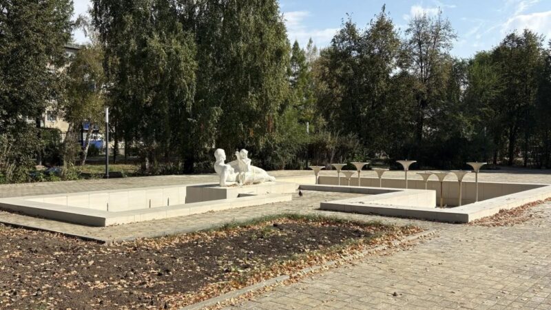 В Кувандыке завершается второй этап благоустройства сквера ДК «Криолит»