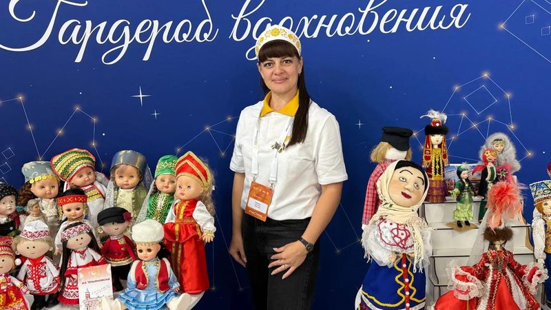 Советник директора Ташлинской школы приняла участие в окружном форуме в Уфе