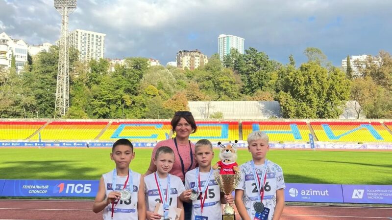 Юные спортсмены Ташлинского района завоевали серебряные медали «Шиповки юных»